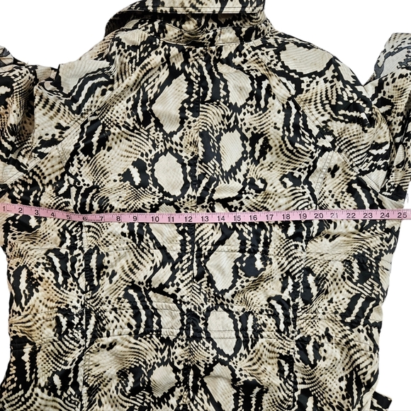 Ellen Tracy Anima Print Lightweight Jacket Sz L Roll-Tab Sleeve Cinch Waist Coat - Picture 14 of 15